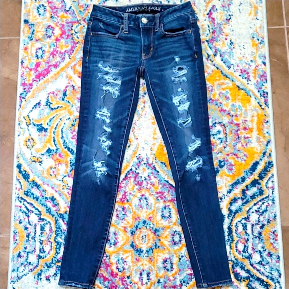 Cute Skinny Jeans! Dark wash!